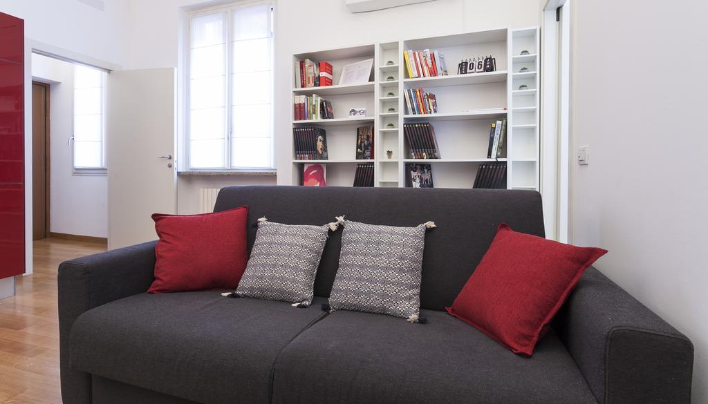 Apartment Italianway-stampa Mailand